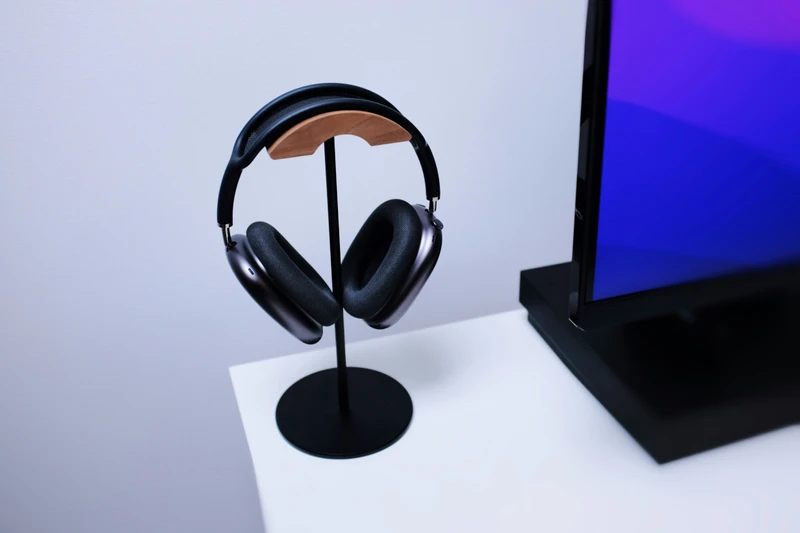 Headphone stands